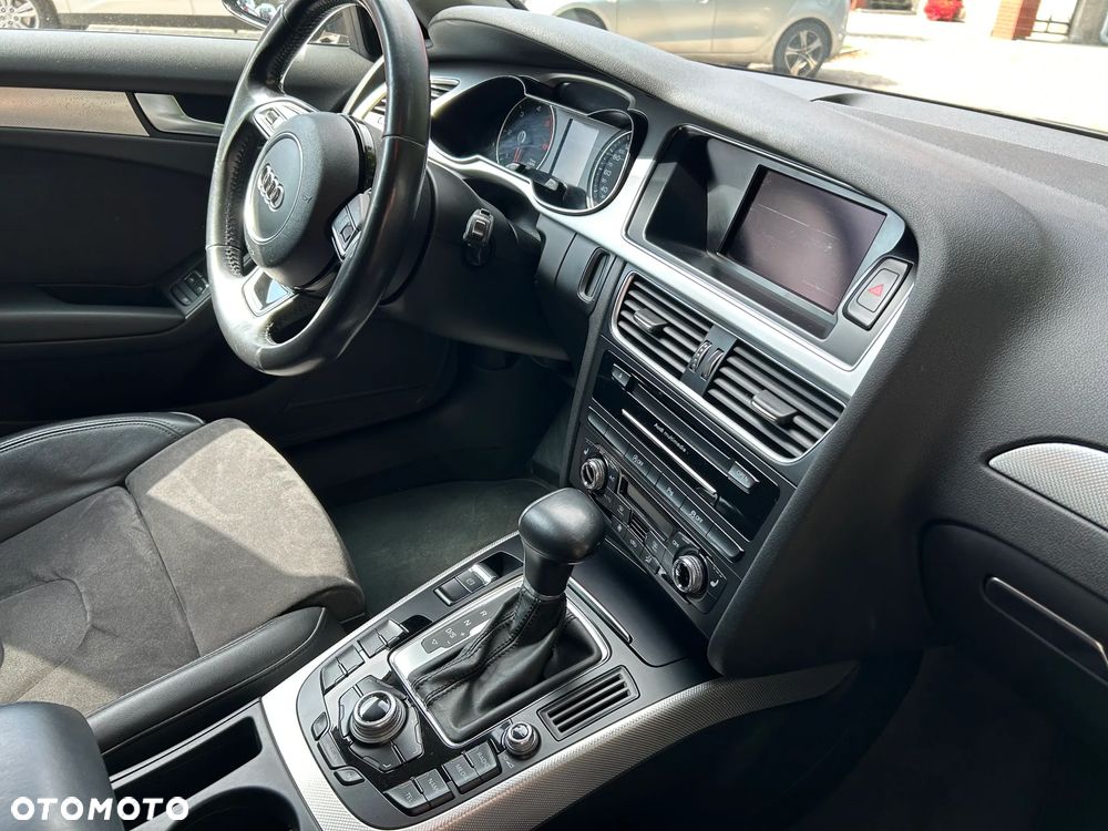 Audi A4 Avant - 33