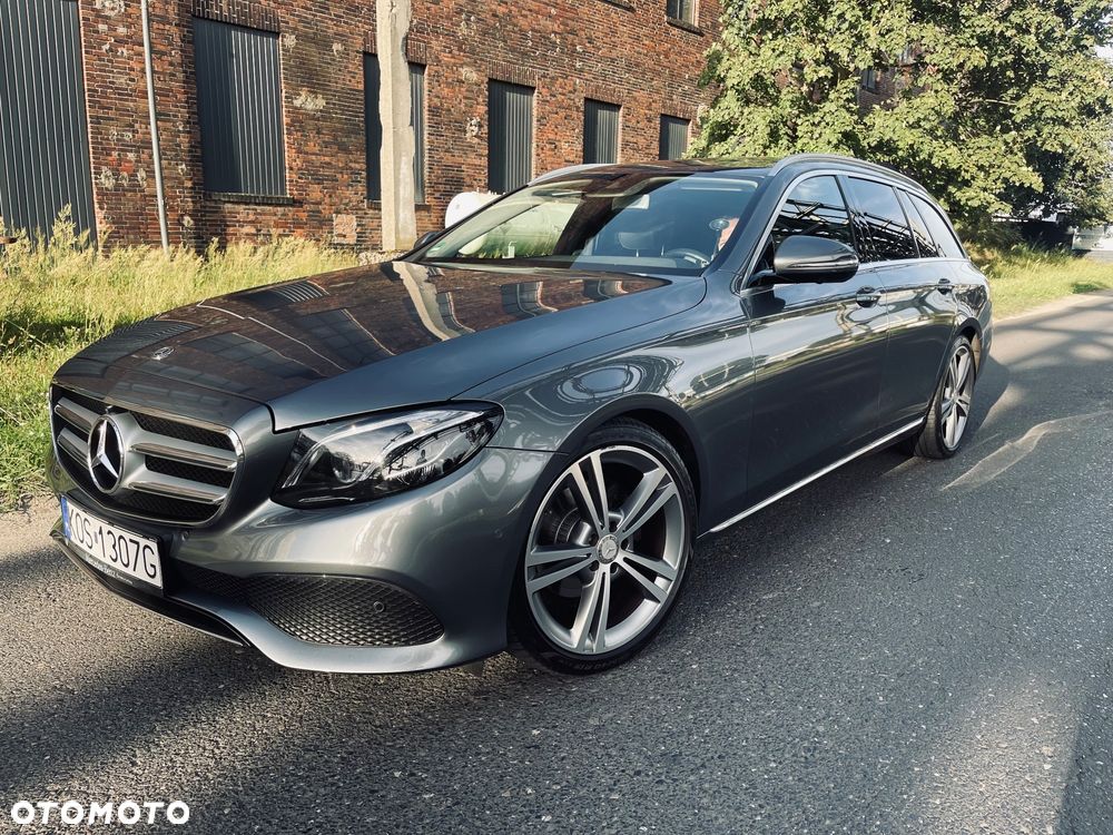 Mercedes-Benz Klasa E 220 d Business Edition 9G-TRONIC - 2