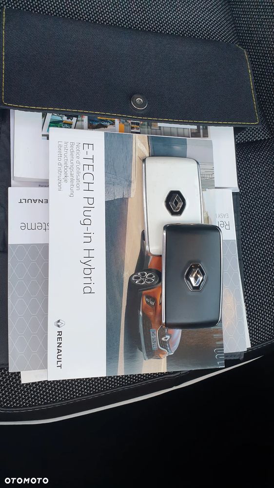 Renault Captur 1.6 E-TECH Plug-In Initiale Paris - 33