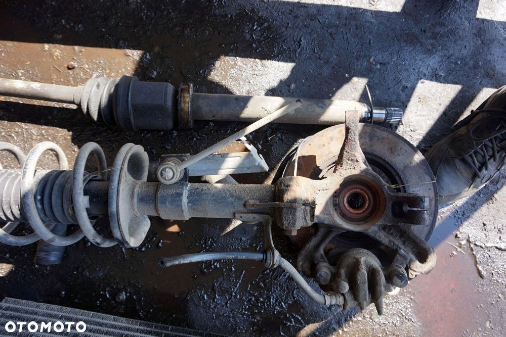 MCPHERSON PRAWY PRZÓD FOCUS I MK1 LIFT 1.8 TDCI ZWROTNICA FORD 2001-2004 AMORTYZATOR SPRĘŻYNA - 4