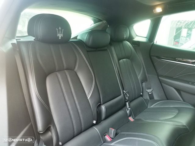 Maserati Levante Q4 GranSport - 14