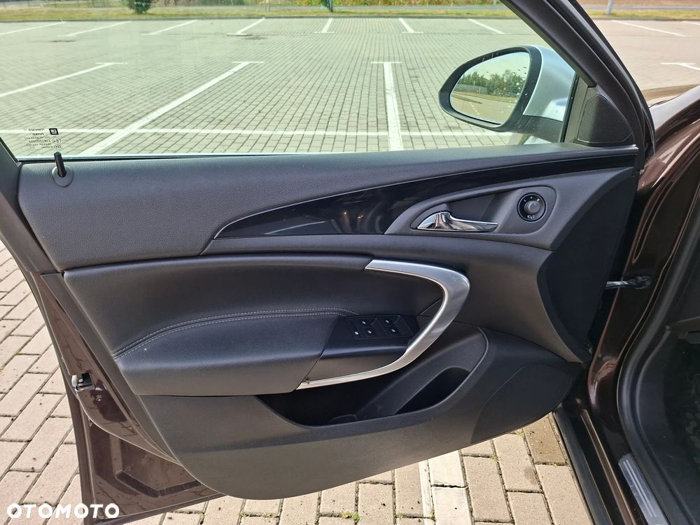 Opel Insignia 2.0 CDTI Cosmo - 19