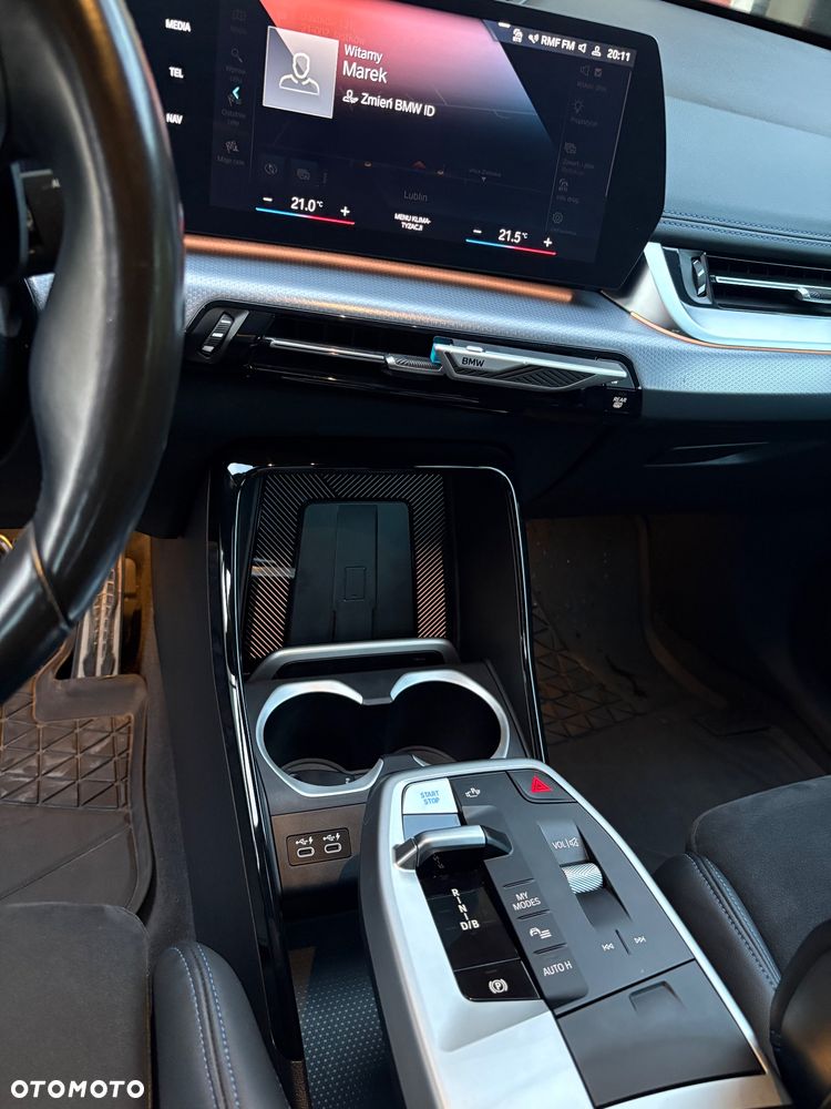 BMW iX1 - 10