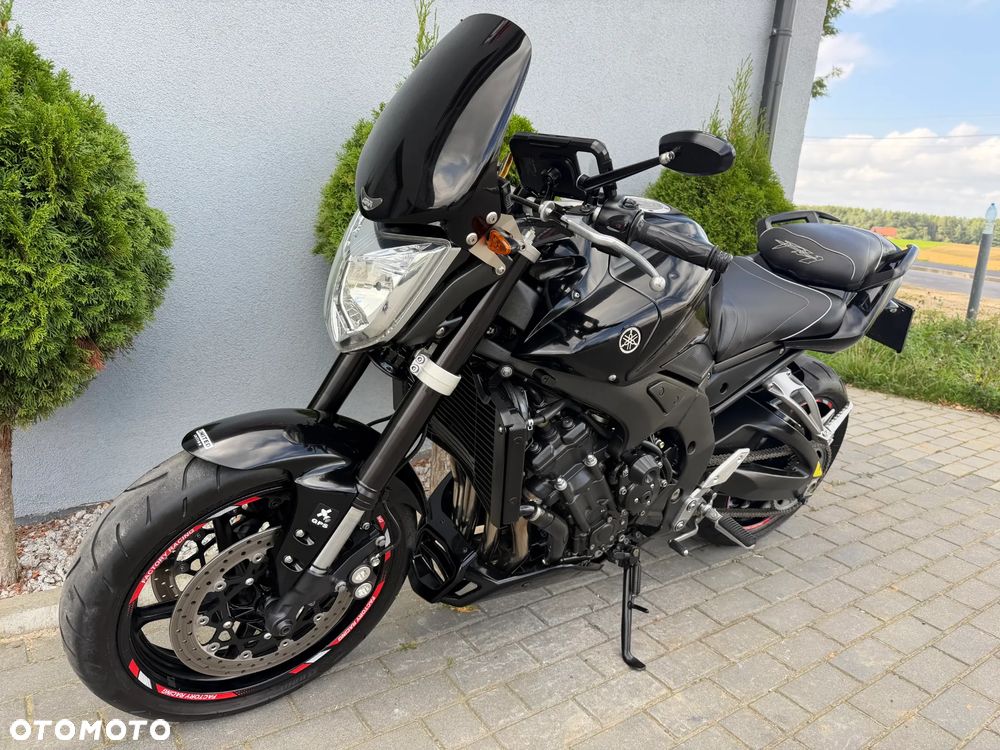Yamaha FZ - 38