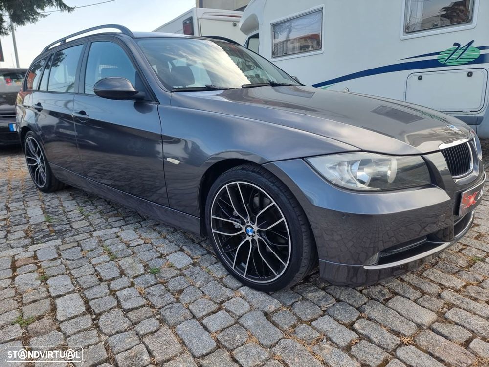BMW 320 d Touring - 2