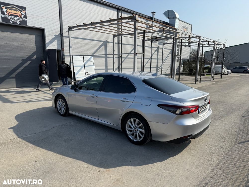 Toyota Camry 2.5 Exclusive - 5
