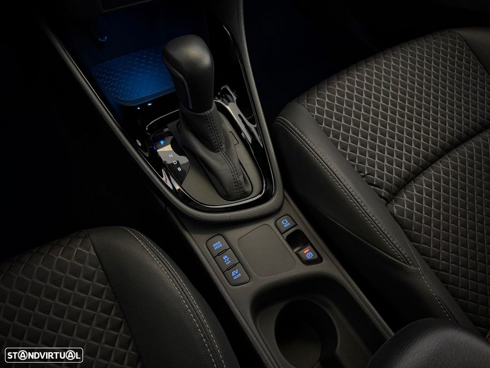 Toyota Yaris 1.5 HDF Square Collection - 18