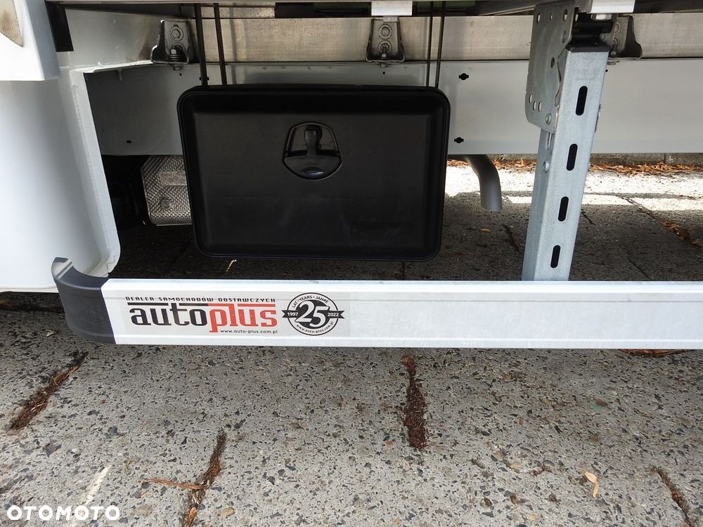 Renault MASTER PLANDEKA 10 PALET WEBASTO KLIMATYZACJA TEMPOMAT LEDY PNEUMATYKA  165KM - 25