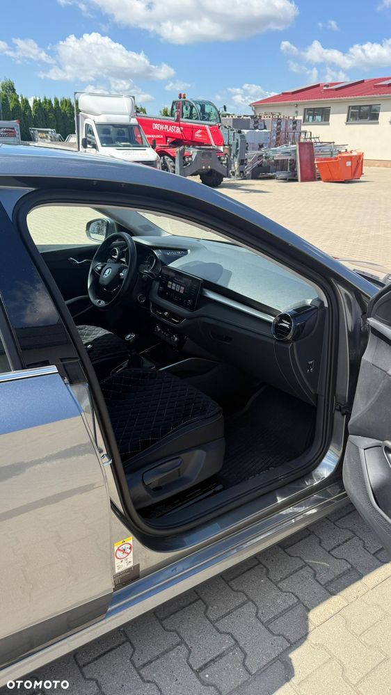Skoda Fabia 1.0 Style - 11