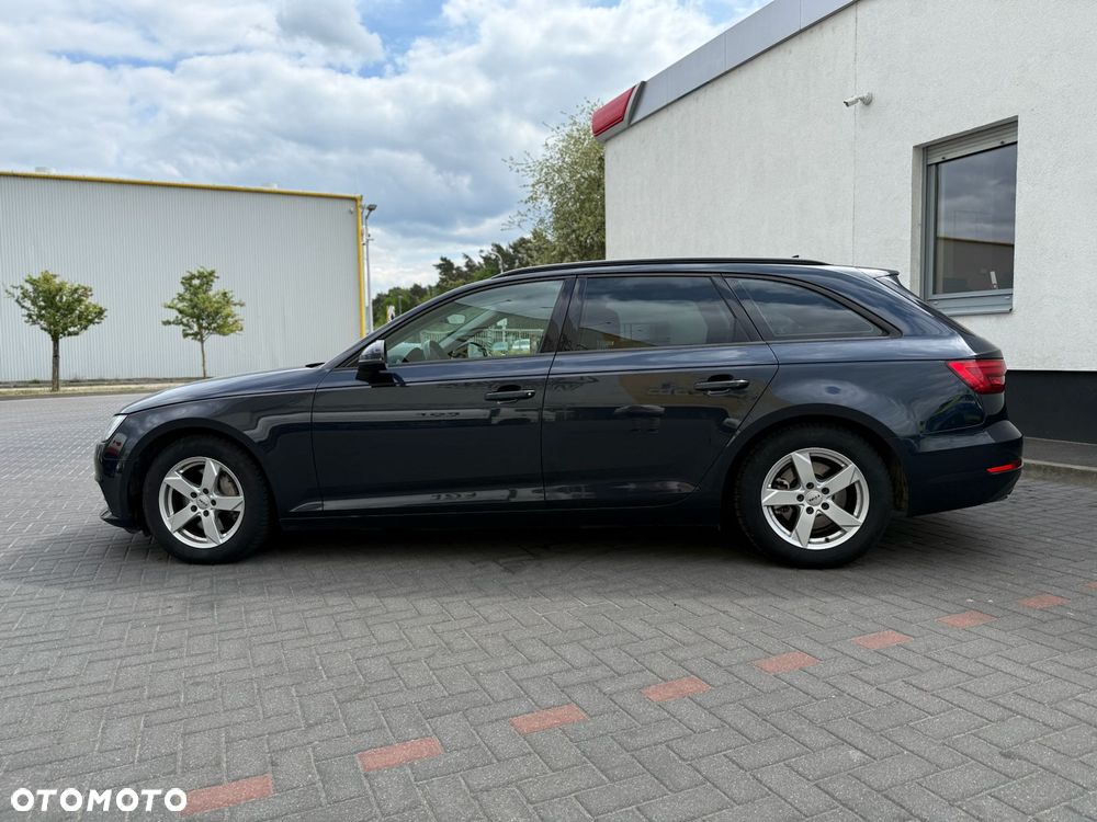 Audi A4 Avant 2.0 TDI S tronic - 5