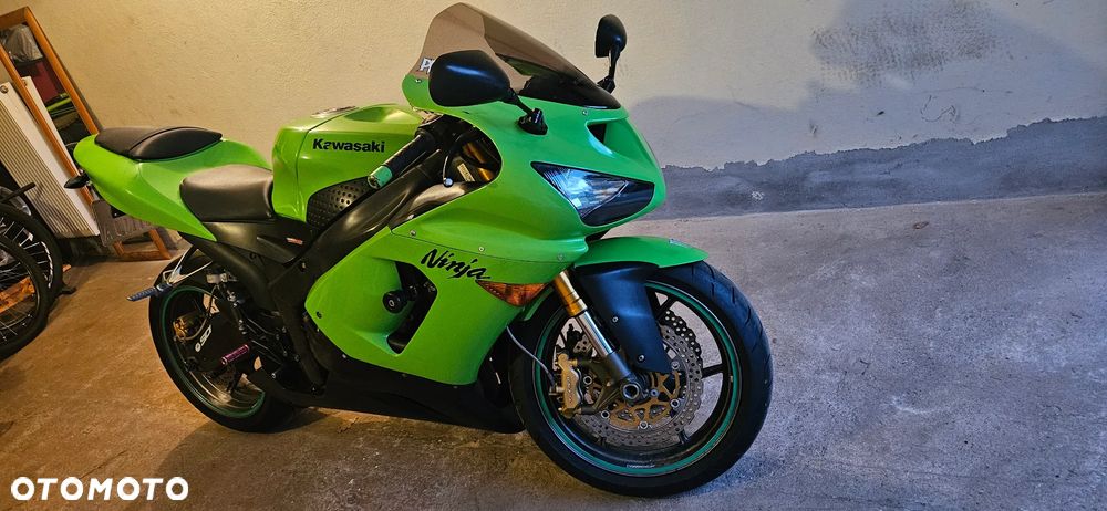 Kawasaki ZX - 7