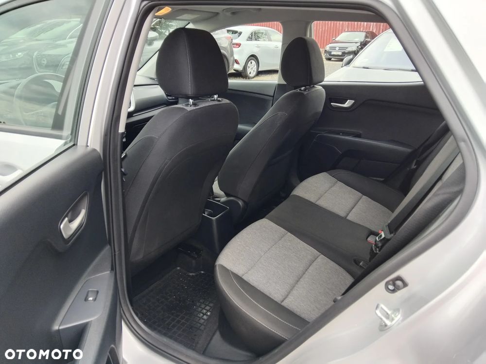 Kia Stonic 1.0 T-GDI M - 24