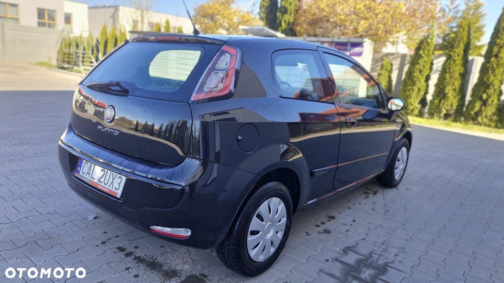 Fiat Punto 1.4 Easy S&S - 4