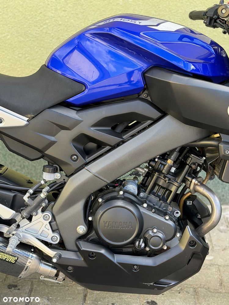 Yamaha MT - 8