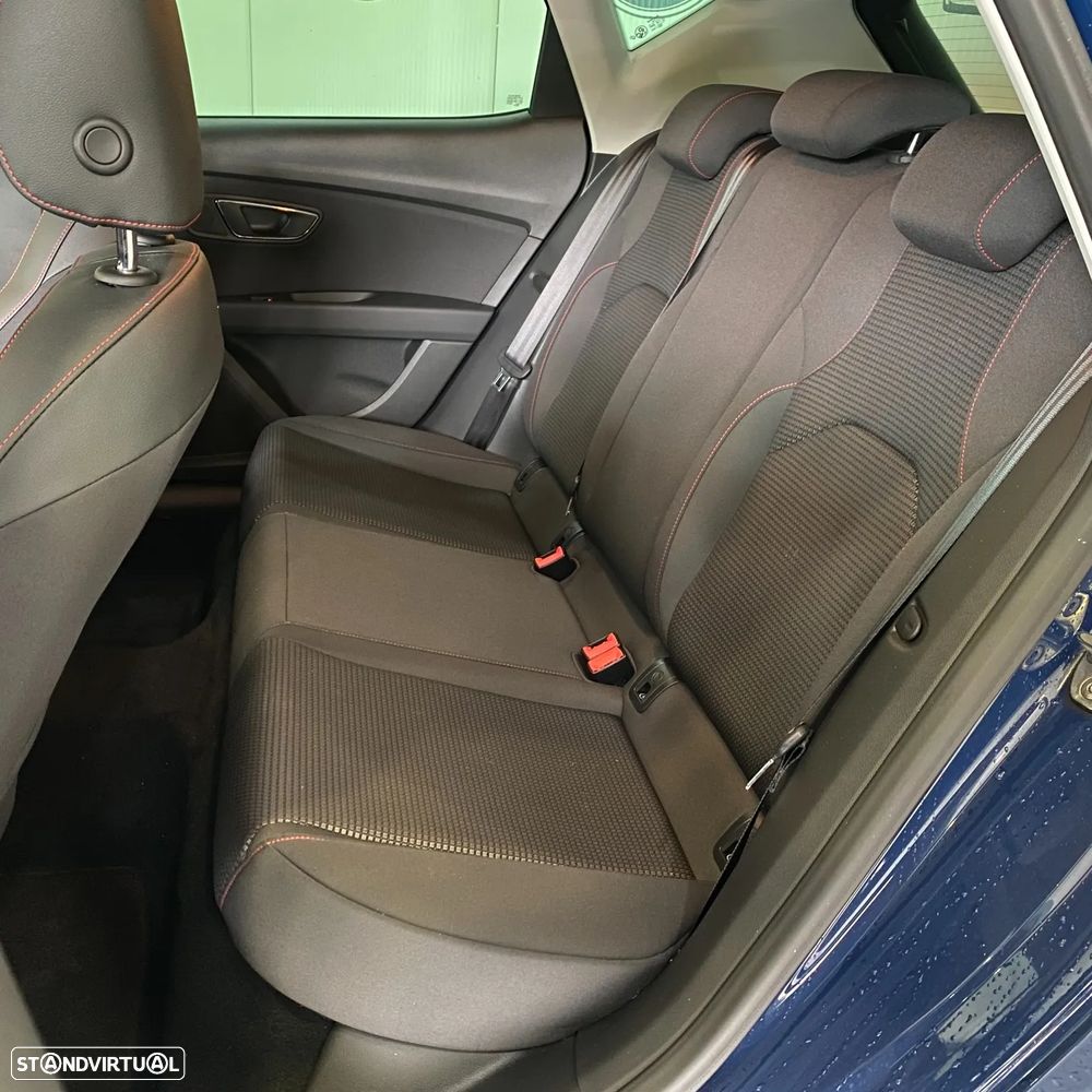 SEAT Leon 2.0 TDI DPF DSG FR - 10