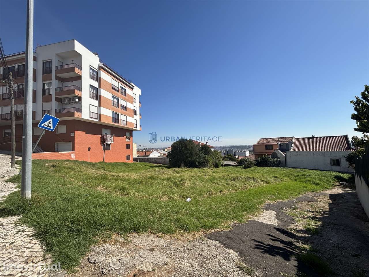 Terreno Para Construção  Venda em Mina de Água,Amadora - Grande imagem: 5/10