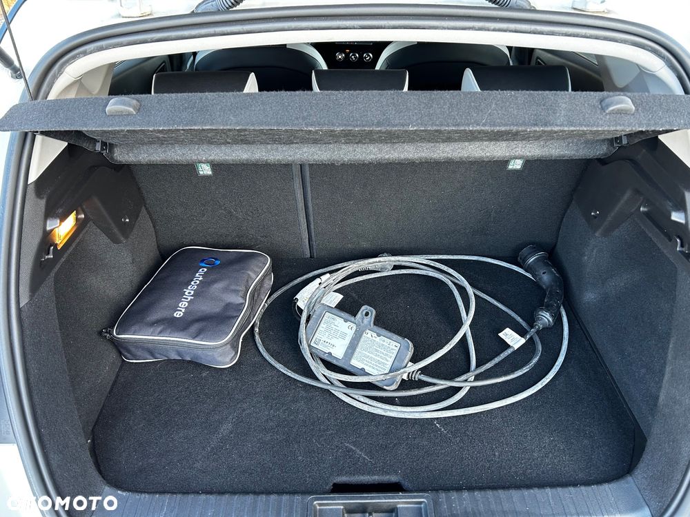 Renault Captur 1.6 E-TECH Plug-In Intens - 38