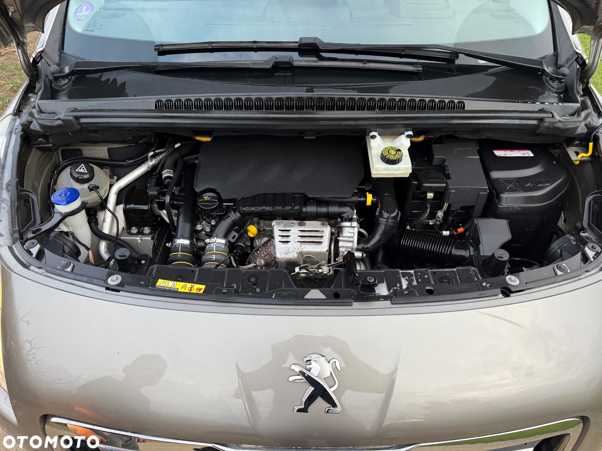 Peugeot 3008 PureTech 130 Stop & Start GPF Allure - 12
