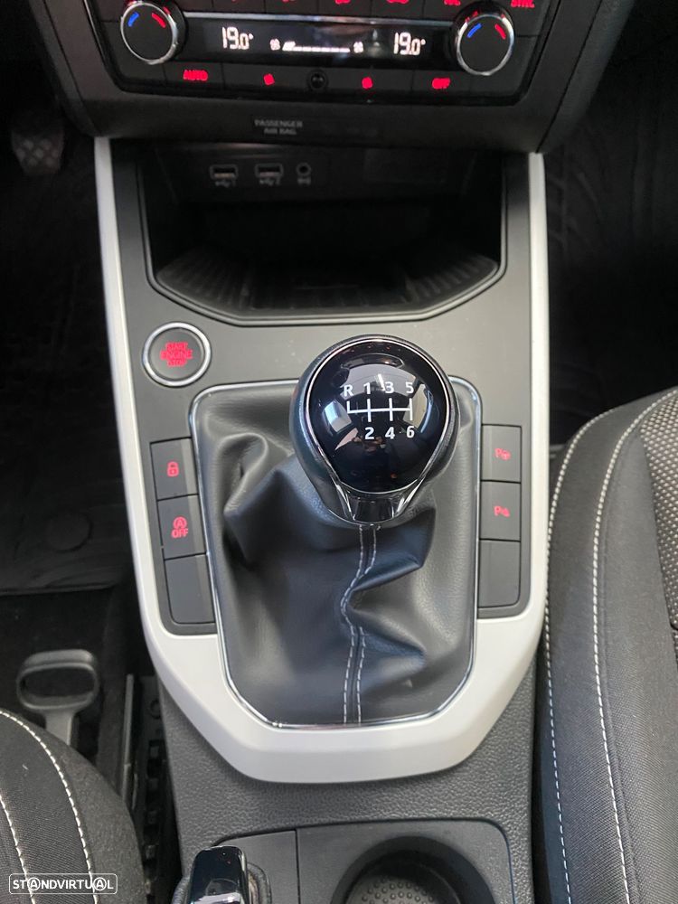 SEAT Arona 1.0 TSI Xcellence - 10