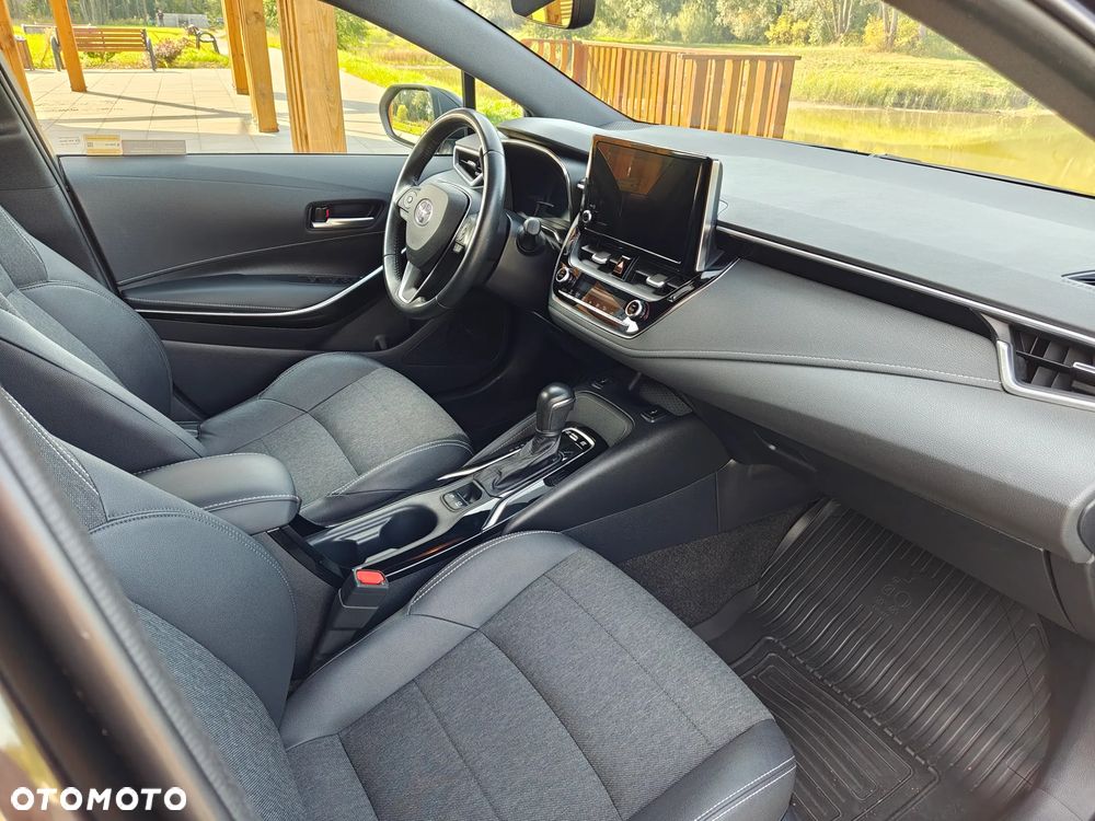 Toyota Corolla 1.8 Hybrid GPF Executive - 7