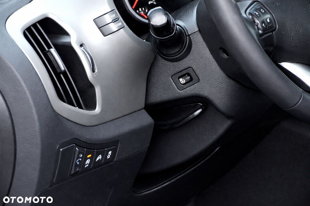 Kia Sportage 1.7 CRDI 2WD Attract - 39