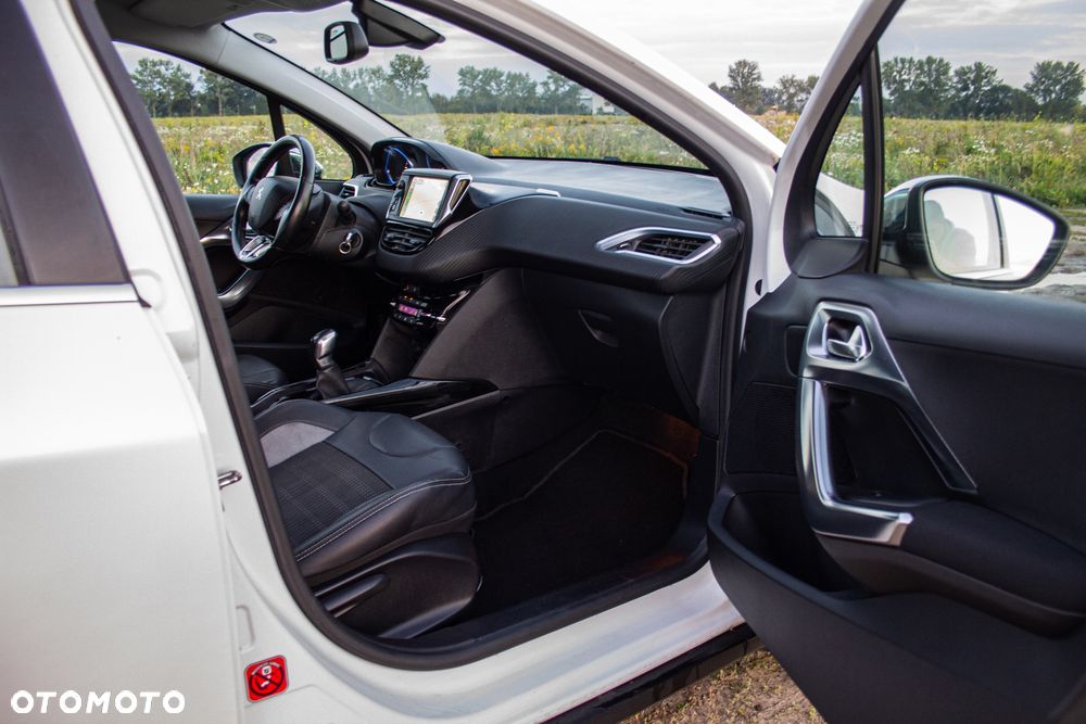 Peugeot 2008 PureTech 110 Stop&Start Allure - 20