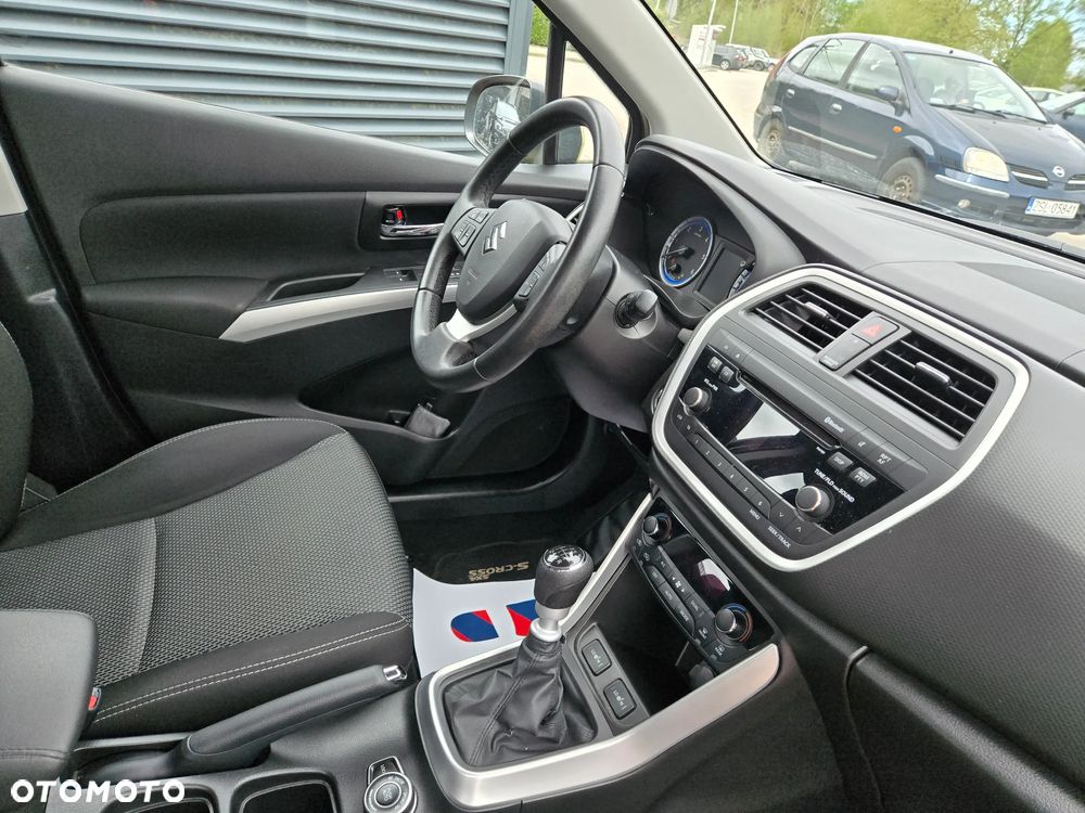 Suzuki SX4 1.6 DDiS Comfort - 30