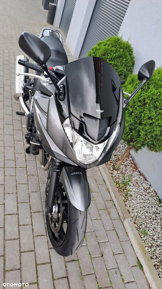 Suzuki Bandit - 13