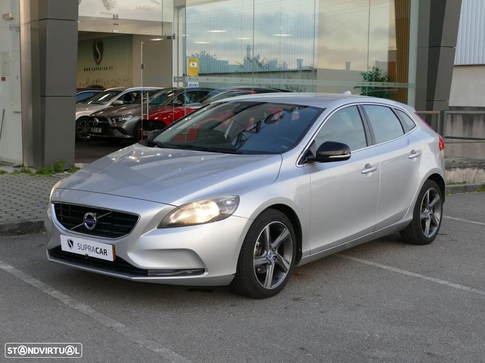 Volvo V40 1.6 D2 Momentum - 2