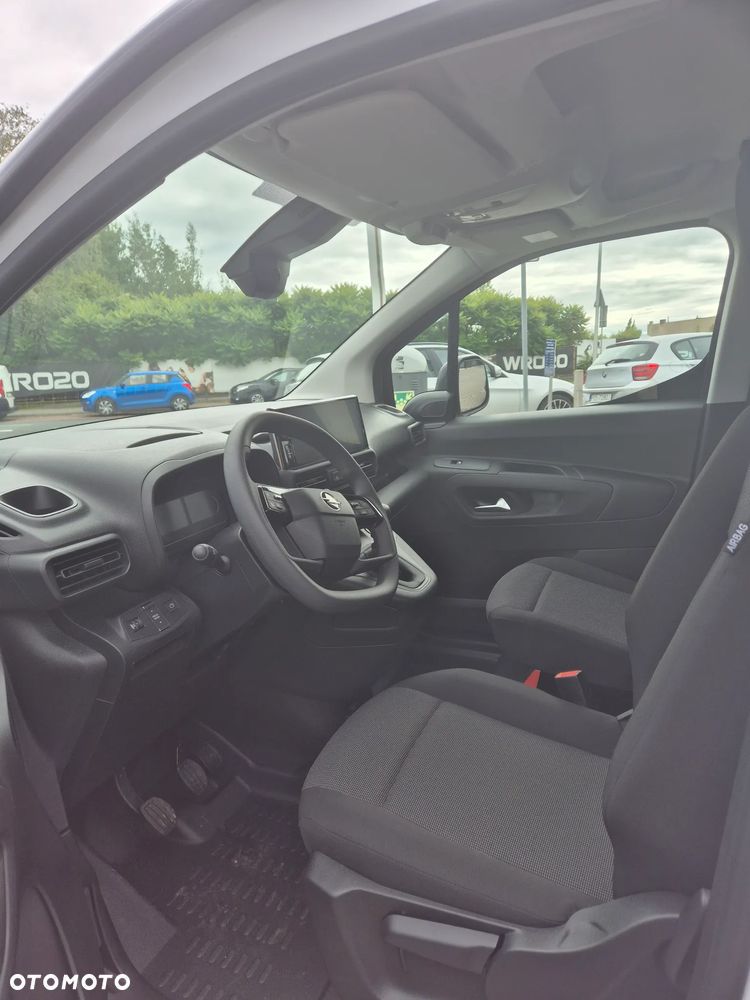 Opel Combo Cargo L2 Załogowy 1.5 Diesel 102 KM MT6 - 8