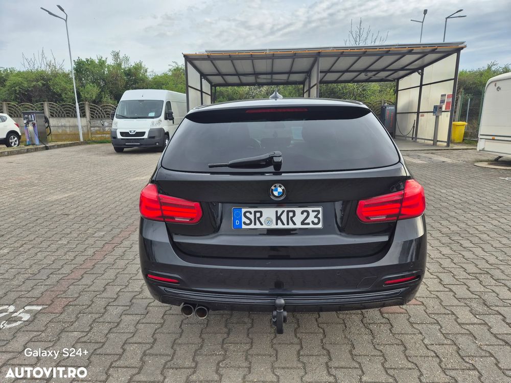 BMW Seria 3 320d xDrive Aut. Luxury Line - 11