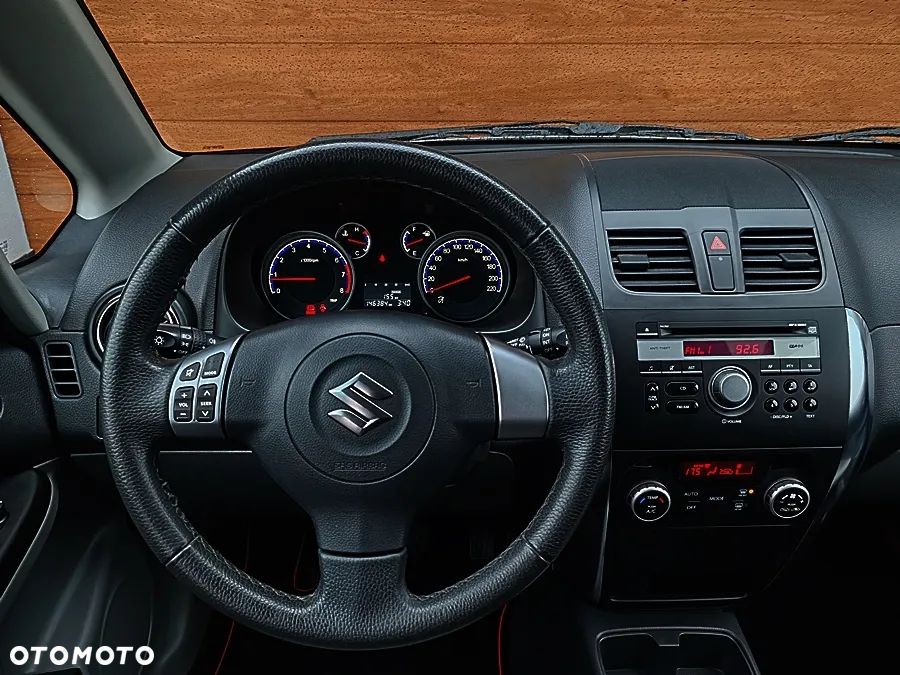 Suzuki SX4 1.6 VVT 4x4 Style - 22