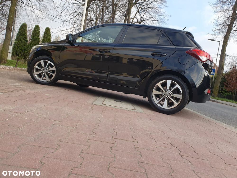 Hyundai i20 blue 1.2 YES!+ - 29