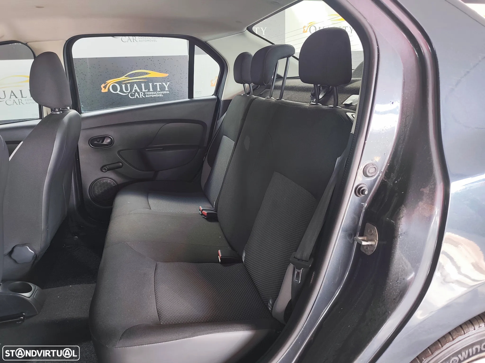 Dacia Logan 1.5 dCi Confort - 7