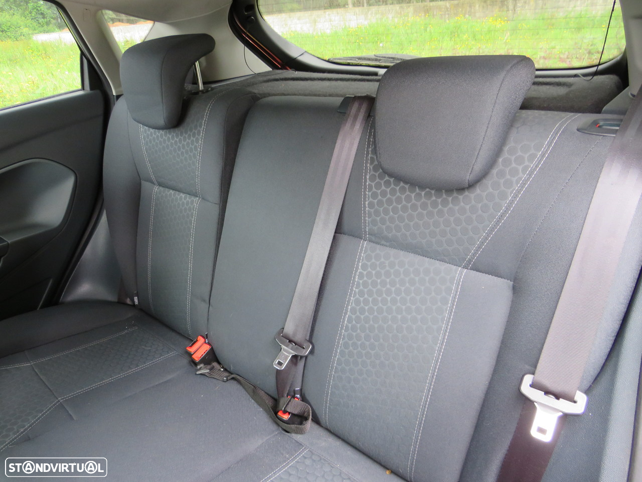 Ford Fiesta VI 1.25 (82Cv) de 2010 - Peças Usadas (7948) - 6