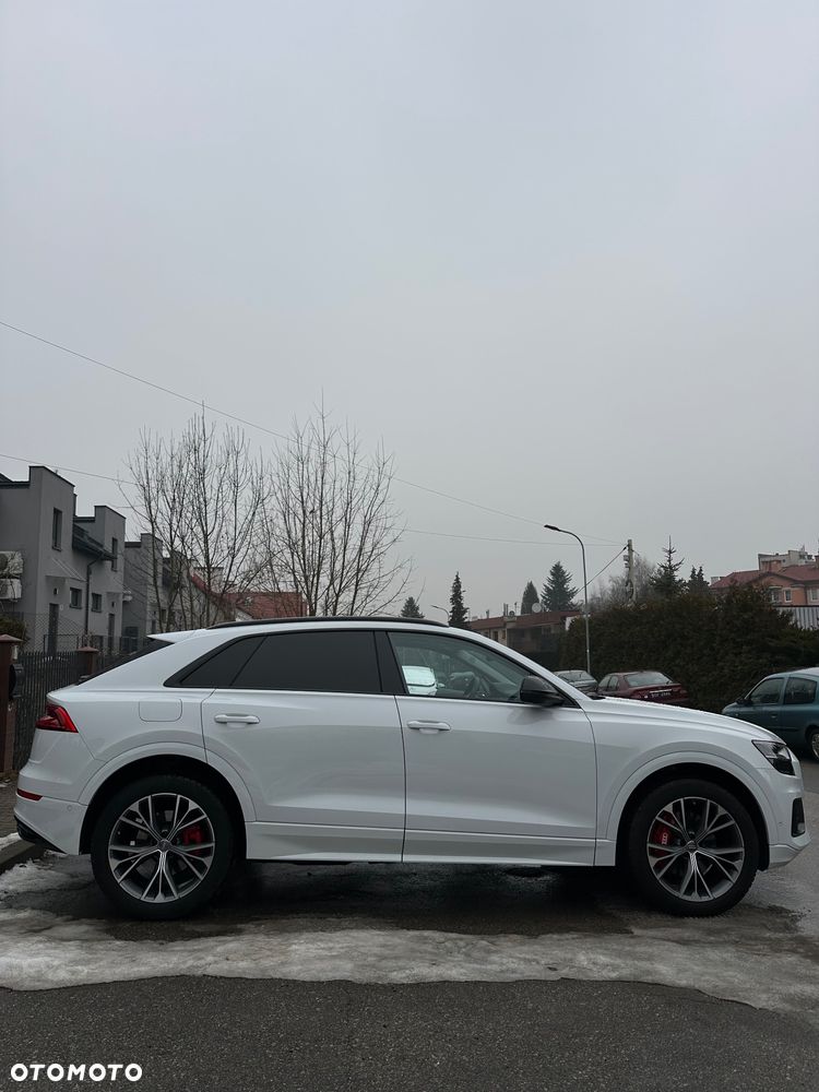 Audi Q8 55 TFSI quattro tiptronic - 7