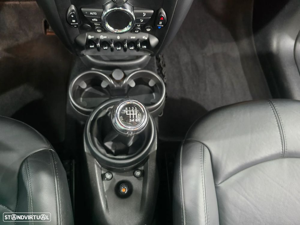 MINI Countryman Cooper SD - 16