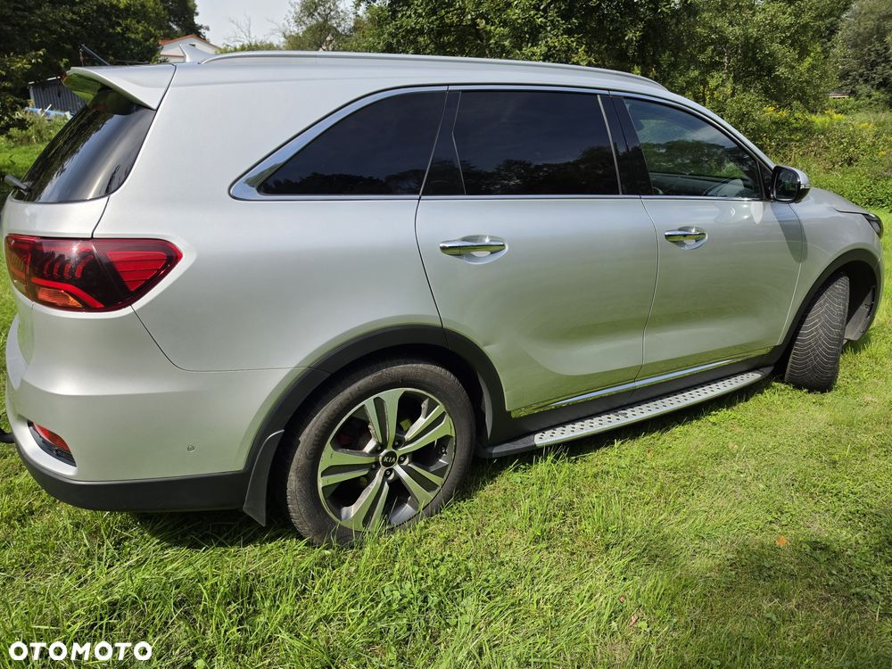 Kia Sorento - 4