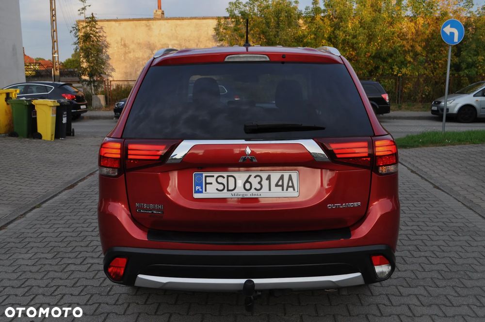Mitsubishi Outlander 2.0 2WD Diamant Edition - 8