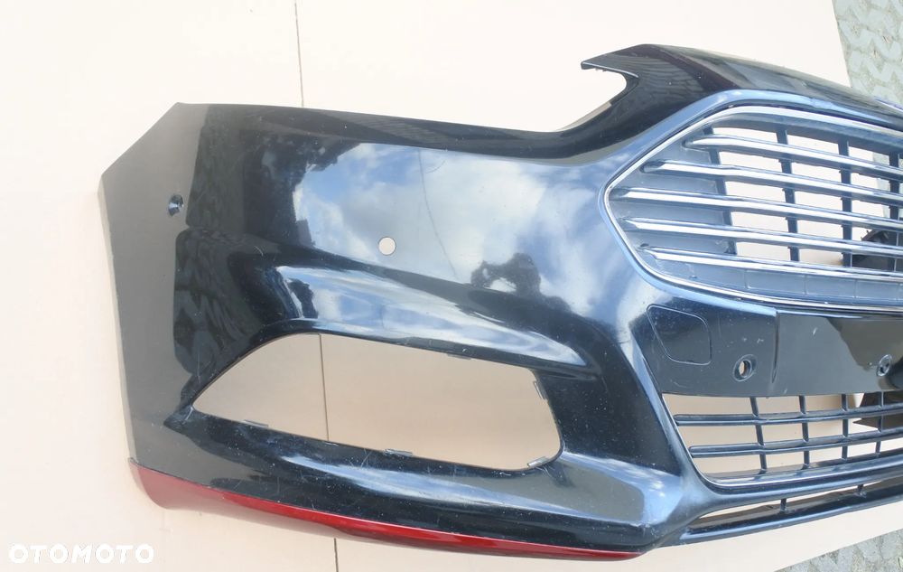 Ford Mondeo MK5 Zderzak - 2