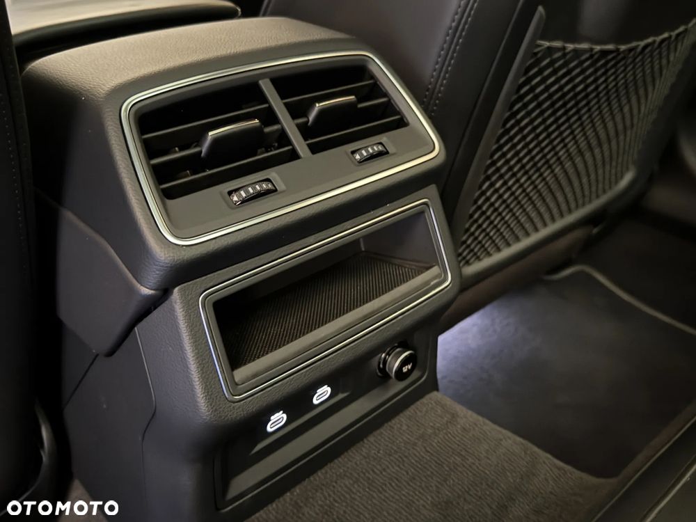 Audi A6 Avant 40 TDI quattro S tronic advanced - 22
