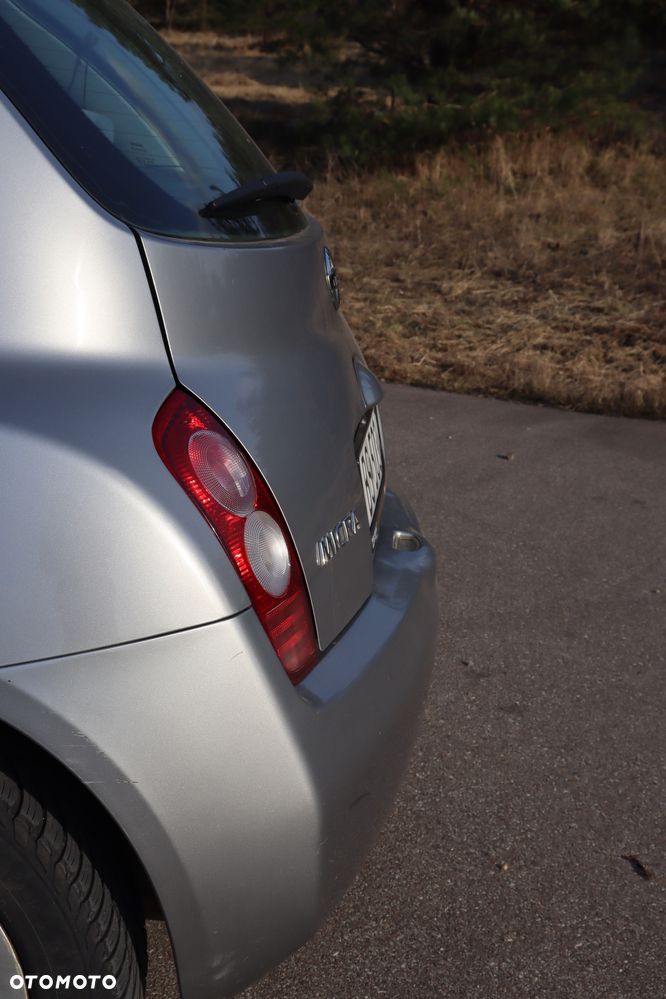 Nissan Micra - 15