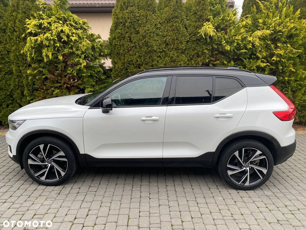 Volvo XC 40 T5 AWD Geartronic R-Design - 2