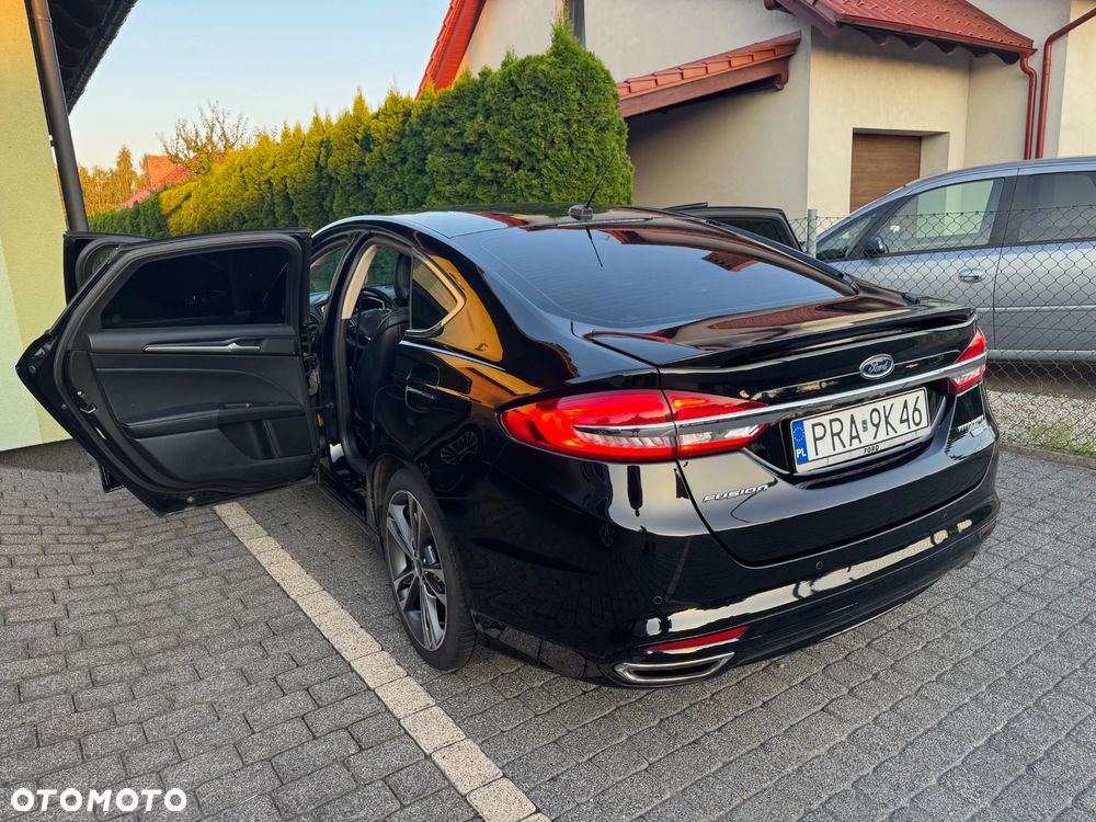 Ford Fusion - 19