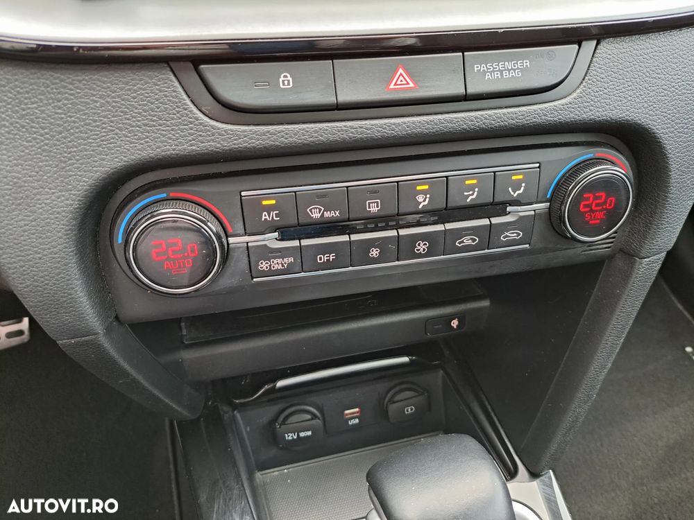 Kia XCeed - 7