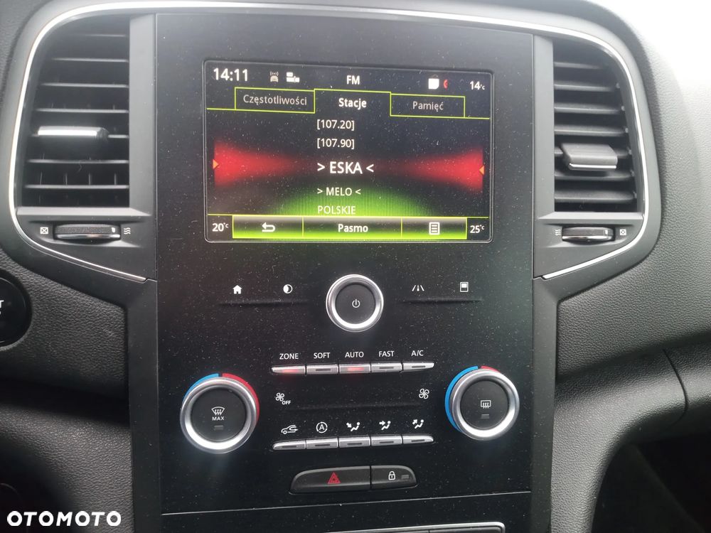 Renault Megane ENERGY TCe 100 LIMITED - 19