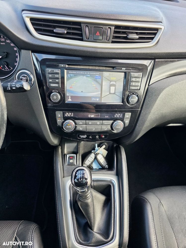 Nissan Qashqai 1.5 DCI Start/Stop Tekna - 20