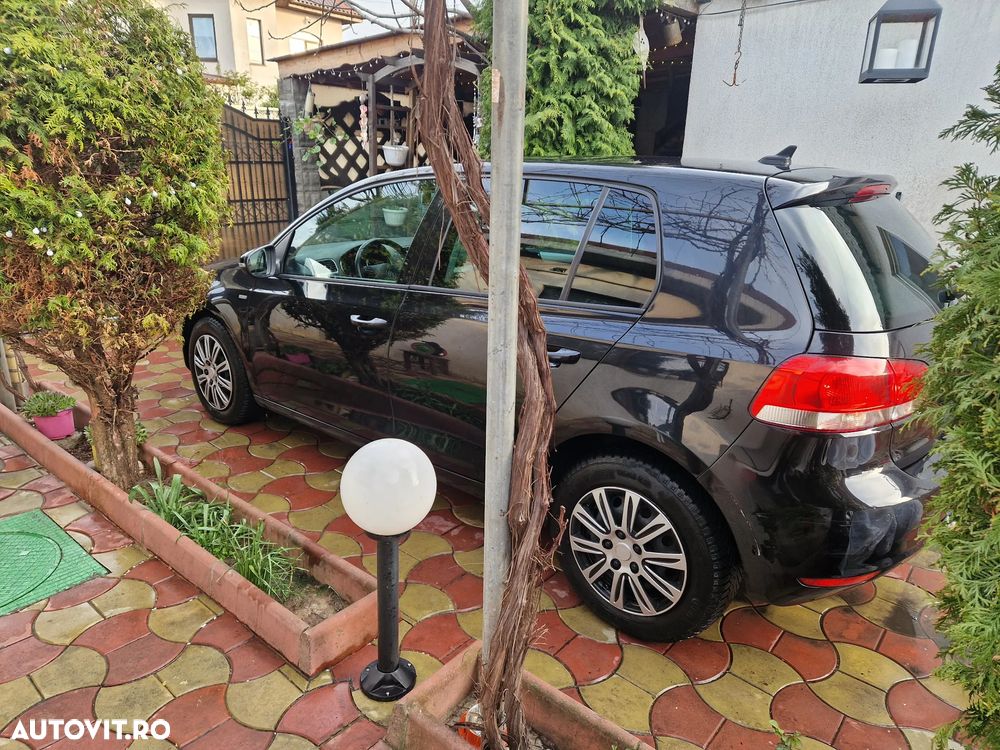 Volkswagen Golf 1.6 TDI DPF BlueMotion Technology MATCH - 4