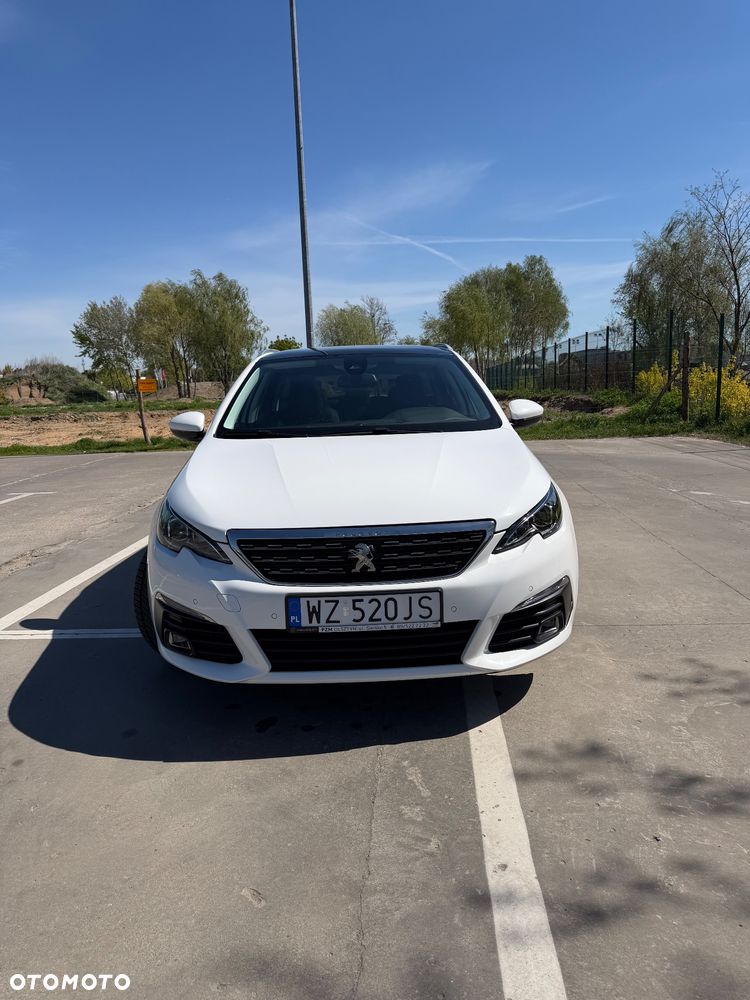 Peugeot 308 1.2 PureTech Allure Pack S&S EAT8 - 24