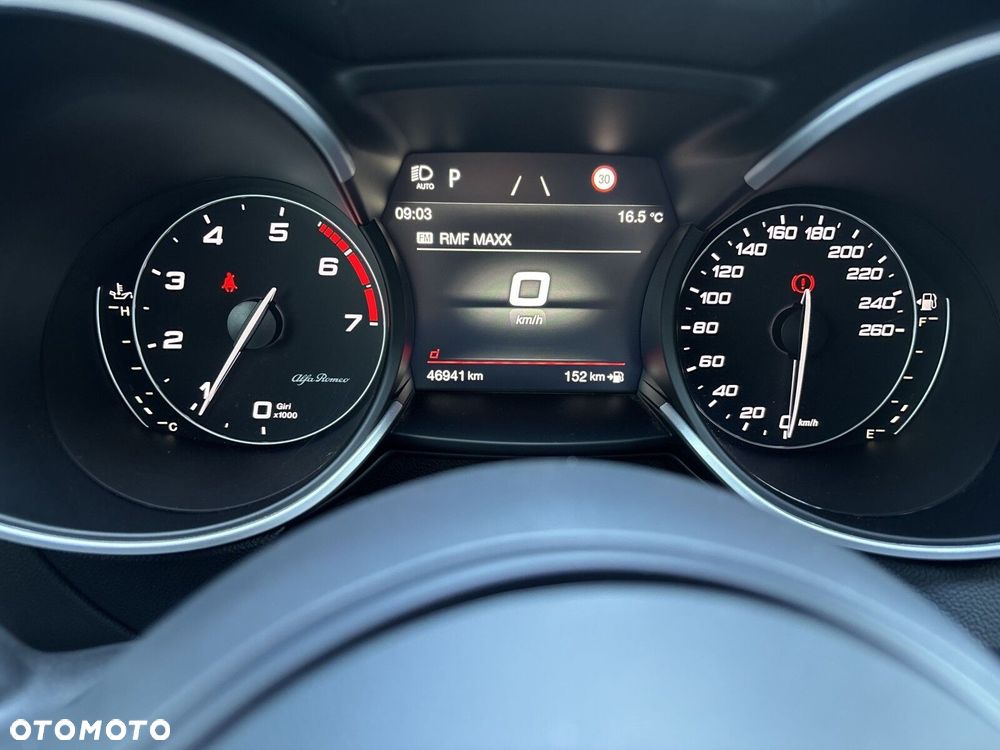 Alfa Romeo Stelvio 2.0 Turbo Veloce Q4 - 13